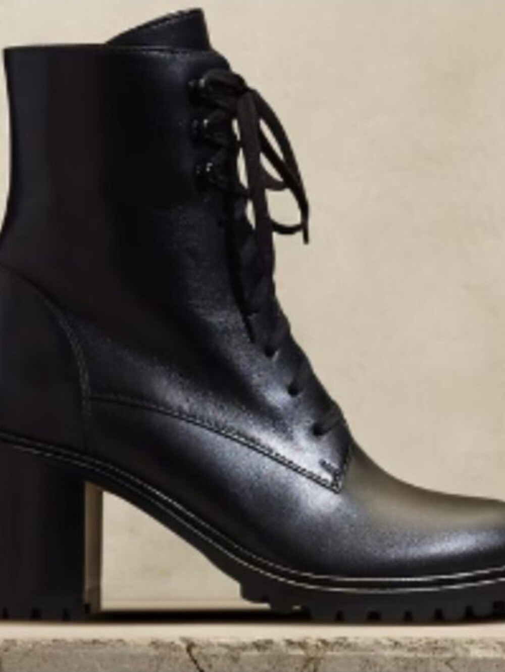 Banana Republic Black Lace-Up Leather Block Heel Boot Size 10